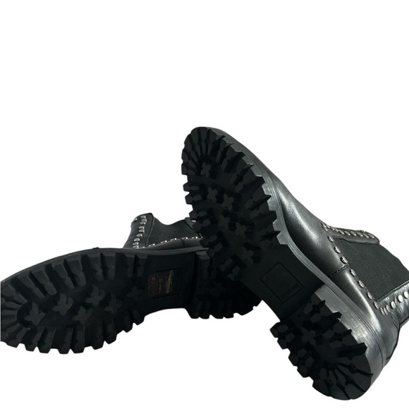 Dolce Vita Peton Women Booties Color
Black And Silver - Picture 6 of 6